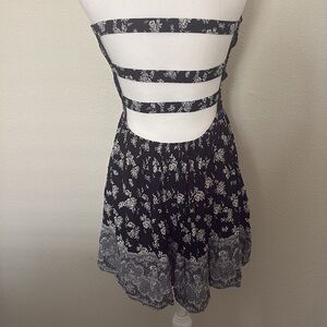 Boutique Mixed Pattern Dress Floral And Lace Black And White Sexy Open Back